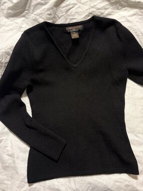 Vintage A. Giannetti Petite Black 100% Merino Wool V-Neck Sweater - Size PS